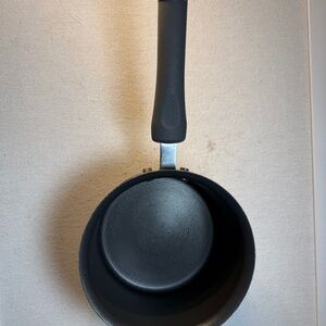 Pampered Chef Sauce Pan Non Stick 1 1/2 1.5 Quart Titanium No Lid